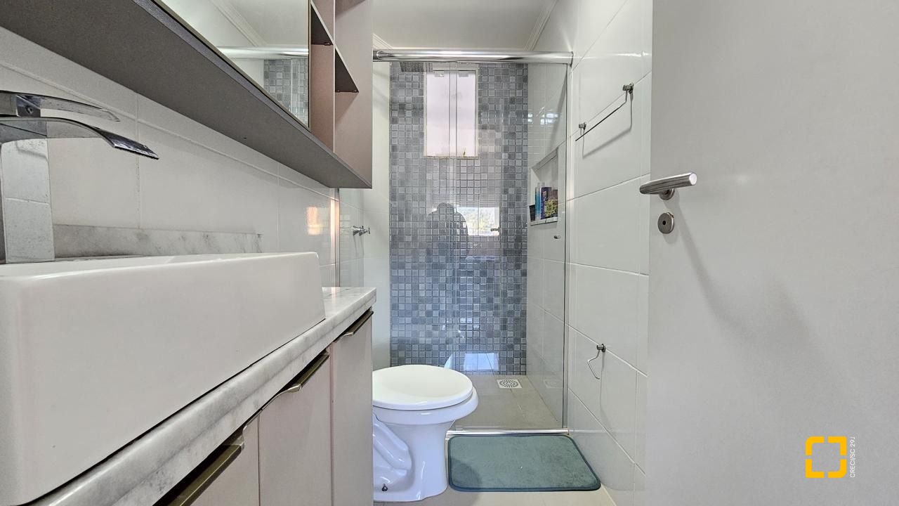 Apartamento com 75m², 4 quartos (sendo 2 suítes), 1 garagem, no bairro Ingleses em Florianópolis
