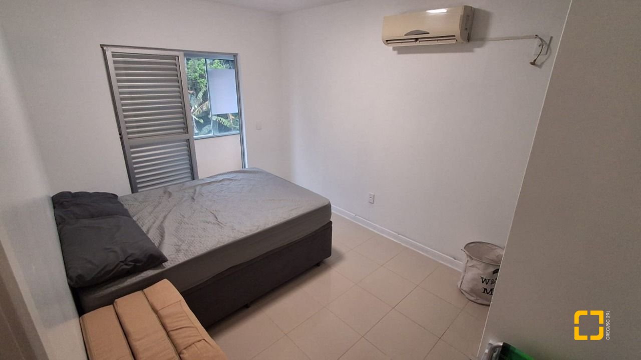 Apartamento com 42m², 1 quarto, no bairro Canasvieiras em Florianópolis