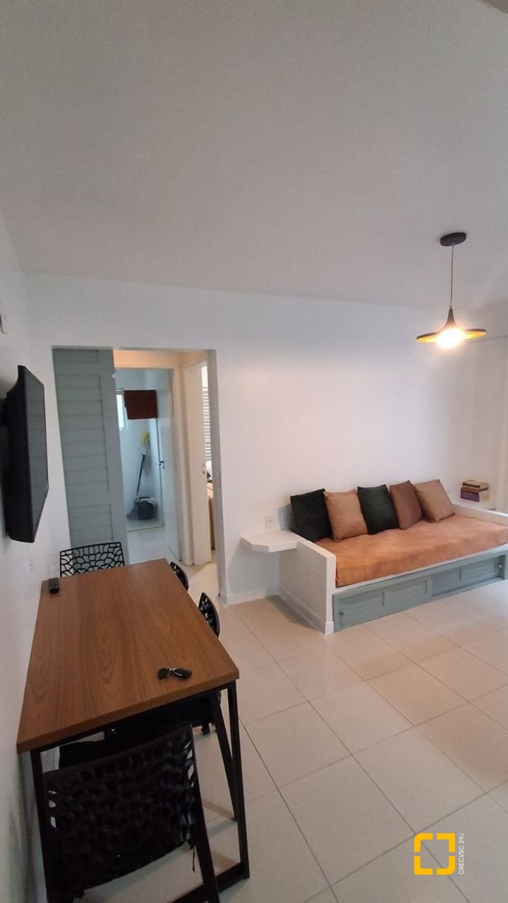 Apartamento com 42m², 1 quarto, no bairro Canasvieiras em Florianópolis