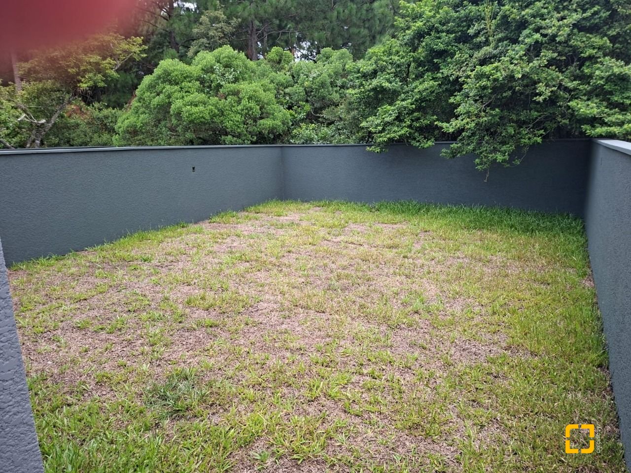 Casa com 93m², 4 quartos (sendo 1 suíte), 1 garagem, no bairro Rio Vermelho em Florianópolis
