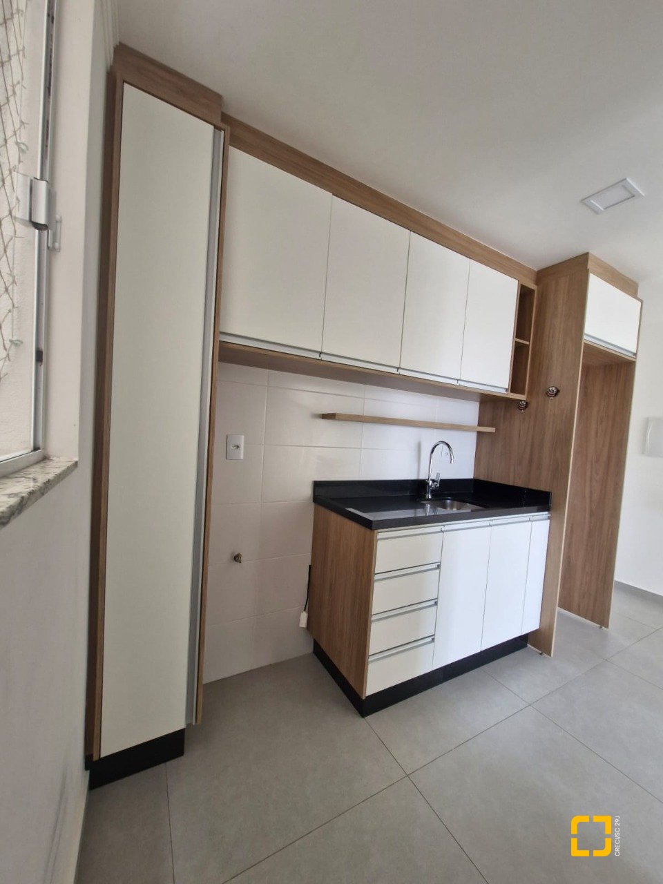 Apartamento com 86m², 3 quartos (sendo 1 suíte), 1 garagem, no bairro Ingleses em Florianópolis