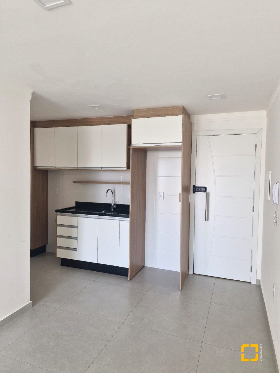 Apartamento com 86m², 3 quartos (sendo 1 suíte), 1 garagem, no bairro Ingleses em Florianópolis