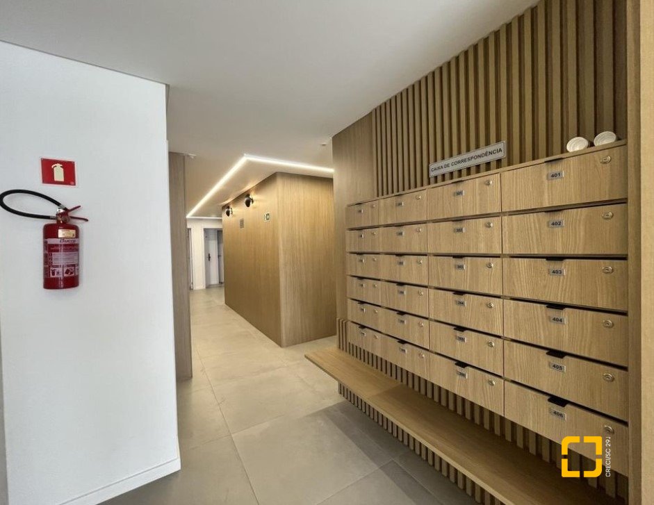 Apartamento com 67m², 4 quartos (sendo 2 suítes), 1 garagem, no bairro Ingleses em Florianópolis