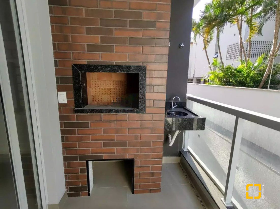 Apartamento com 67m², 4 quartos (sendo 2 suítes), 1 garagem, no bairro Ingleses em Florianópolis