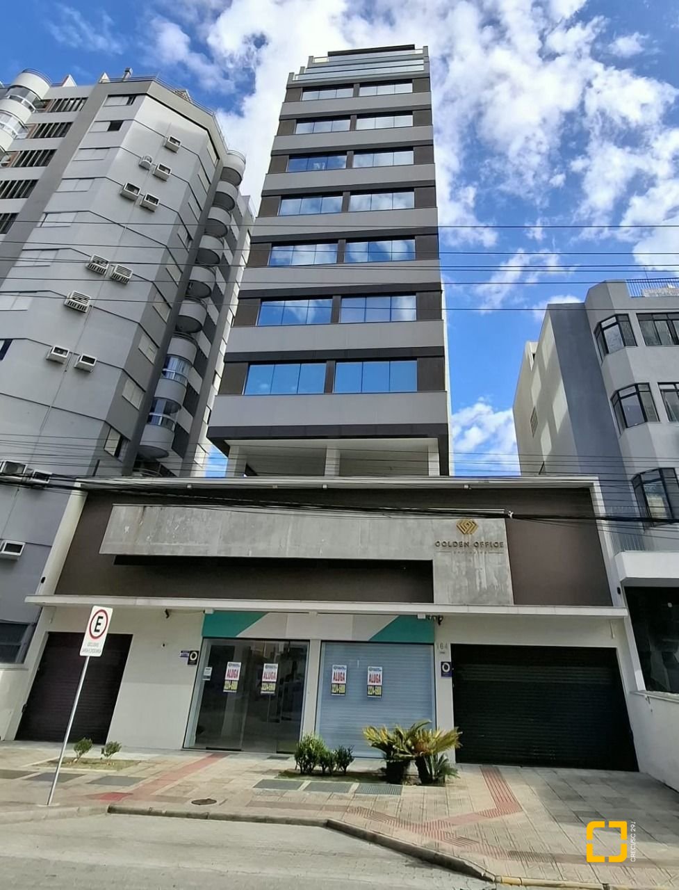 Sala com 48m², 1 garagem, no bairro Centro em Florianópolis