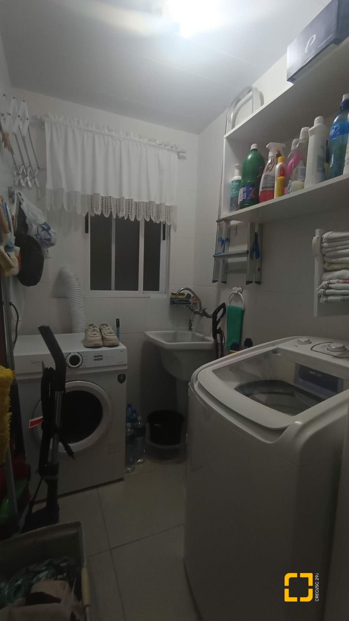 Apartamento com 102m², 4 quartos (sendo 1 suíte), 1 garagem, no bairro Ingleses em Florianópolis