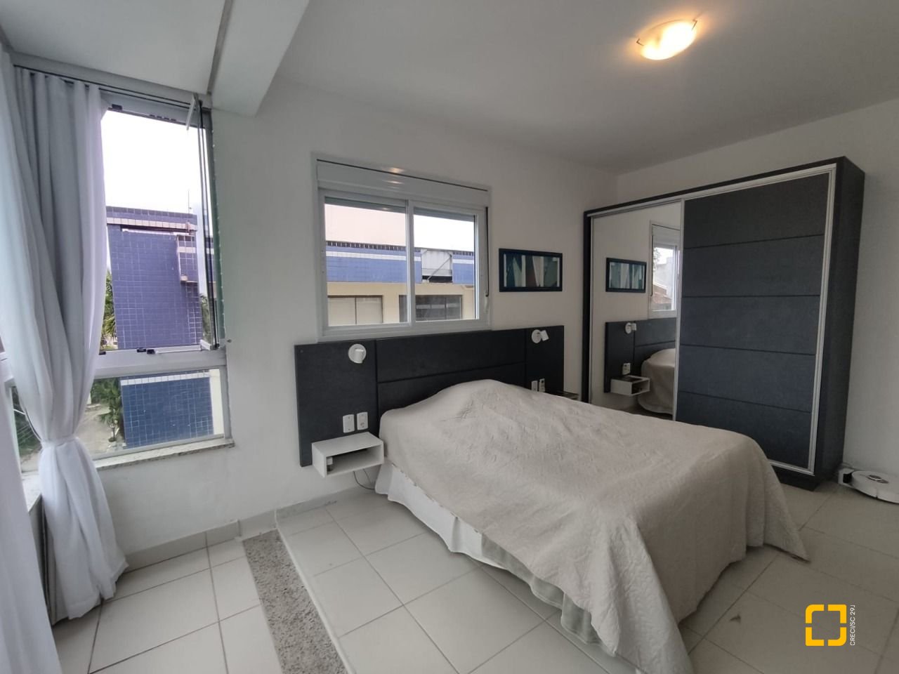 Apartamento com 141m², 4 quartos (sendo 1 suíte), 2 garagens, no bairro Canasvieiras em Florianópolis
