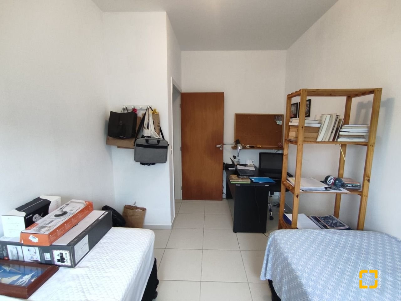 Apartamento com 141m², 4 quartos (sendo 1 suíte), 2 garagens, no bairro Canasvieiras em Florianópolis