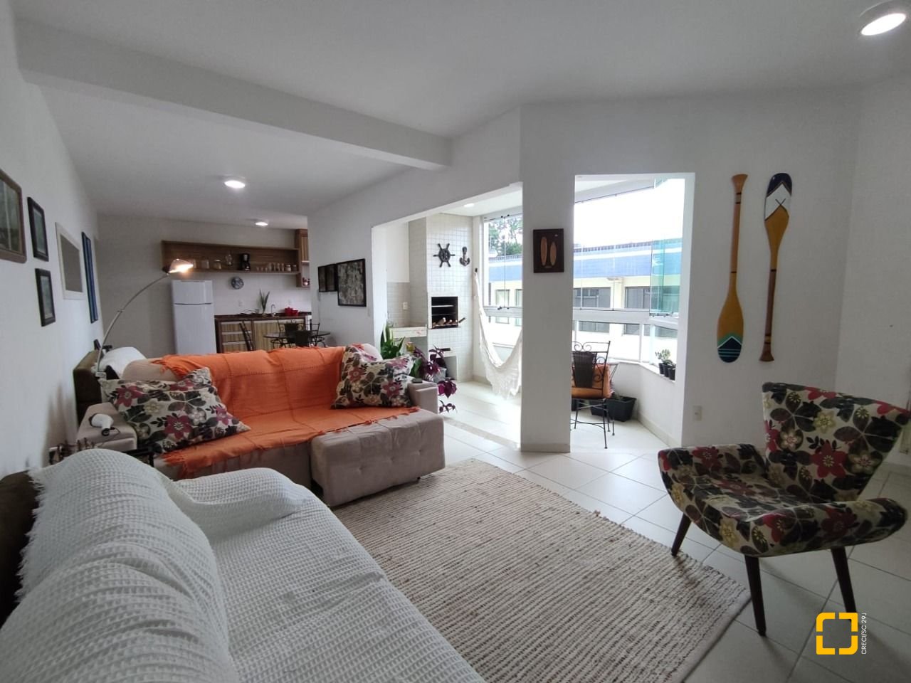 Apartamento com 141m², 4 quartos (sendo 1 suíte), 2 garagens, no bairro Canasvieiras em Florianópolis