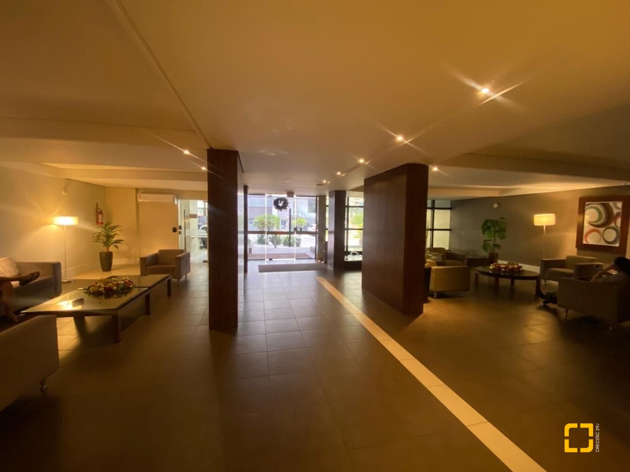 Apartamento com 69m², 3 quartos (sendo 1 suíte), 1 garagem, no bairro Centro em Florianópolis