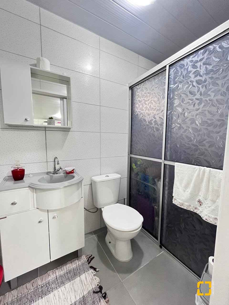 Casa com 325m², 3 quartos, 4 garagens, no bairro Jardim Cidade de Florianópolis em São José