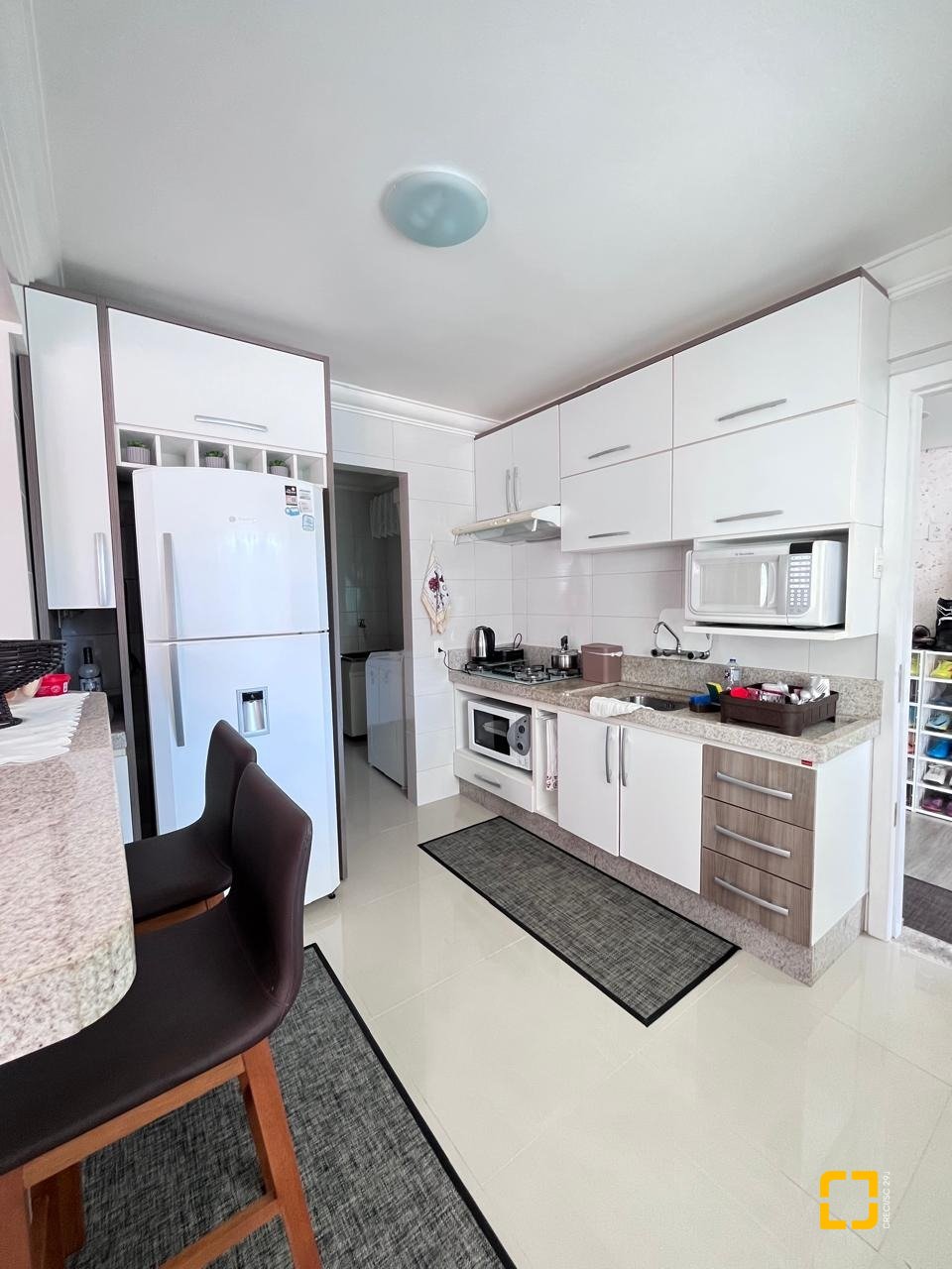 Casa com 325m², 3 quartos, 4 garagens, no bairro Jardim Cidade de Florianópolis em São José