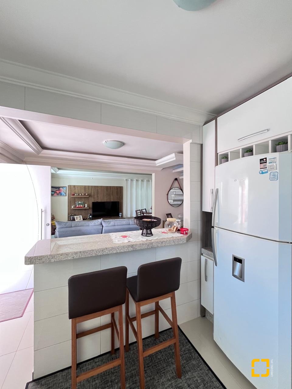 Casa com 325m², 3 quartos, 4 garagens, no bairro Jardim Cidade de Florianópolis em São José