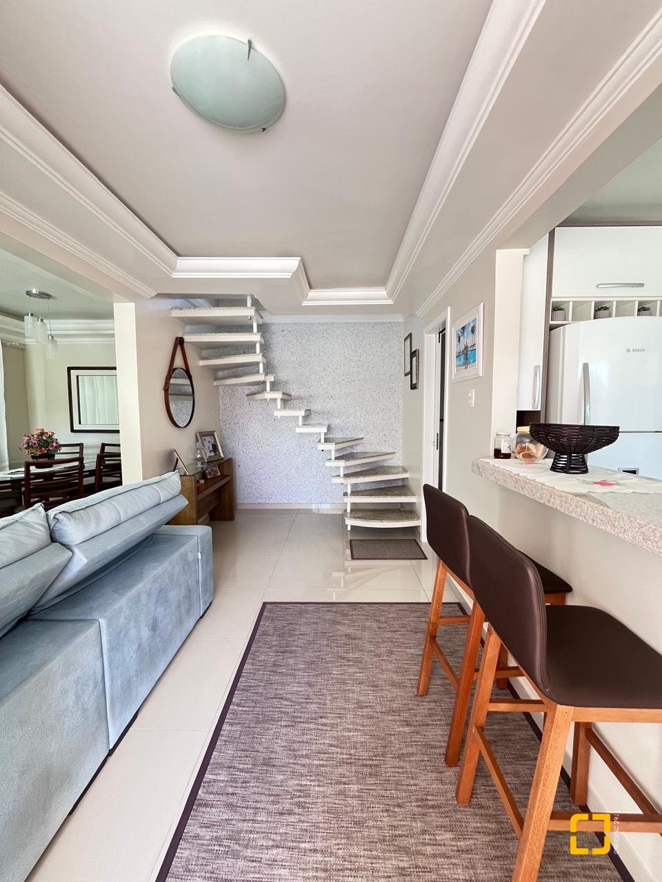 Casa com 325m², 3 quartos, 4 garagens, no bairro Jardim Cidade de Florianópolis em São José