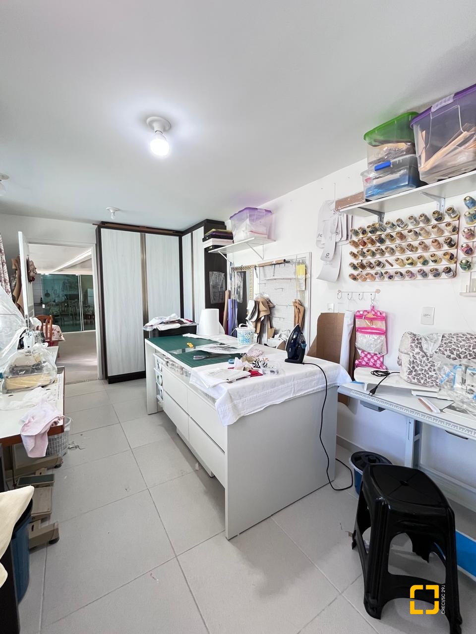 Casa com 325m², 3 quartos, 4 garagens, no bairro Jardim Cidade de Florianópolis em São José