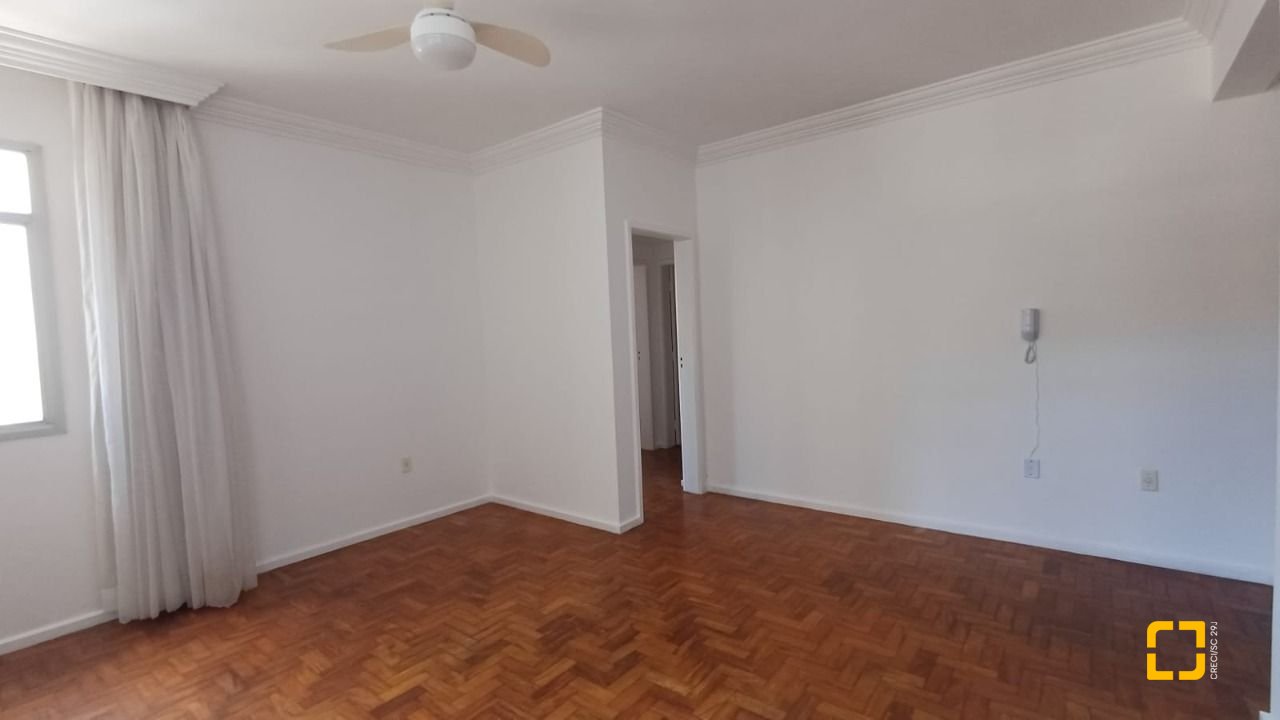 Apartamento com 80m², 2 quartos, 1 garagem, no bairro Centro em Florianópolis