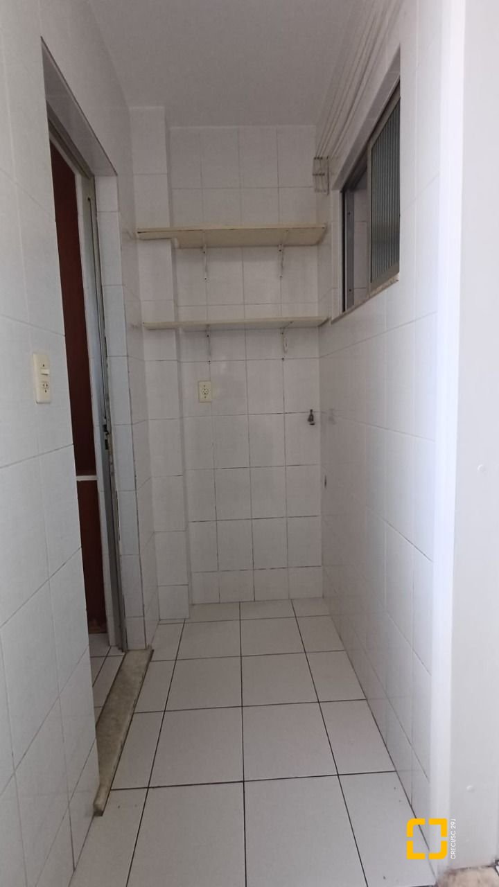 Apartamento com 80m², 2 quartos, 1 garagem, no bairro Centro em Florianópolis