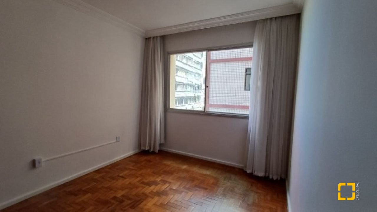 Apartamento com 80m², 2 quartos, 1 garagem, no bairro Centro em Florianópolis
