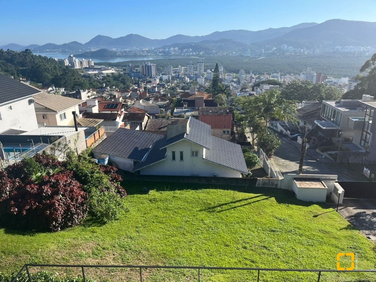 Terreno com 540m², no bairro Trindade em Florianópolis