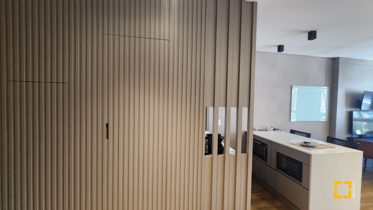 Sala com 42m², 2 garagens, no bairro Itacorubi em Florianópolis