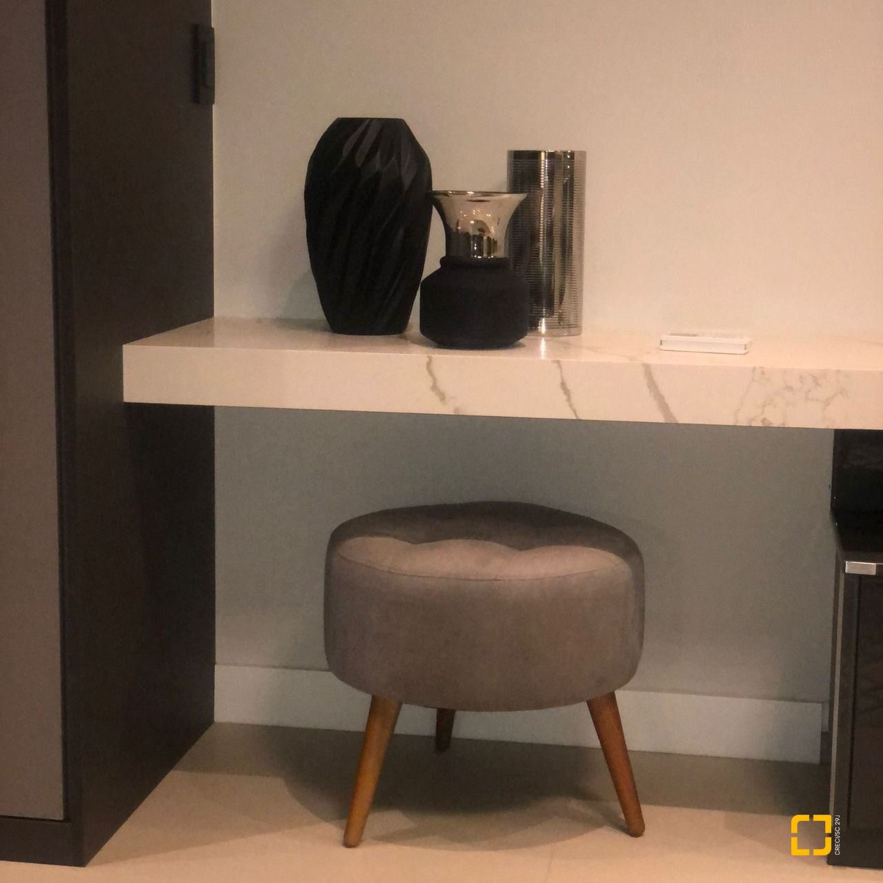 Apartamento com 61m², 1 quarto, 1 garagem, no bairro Centro em Florianópolis