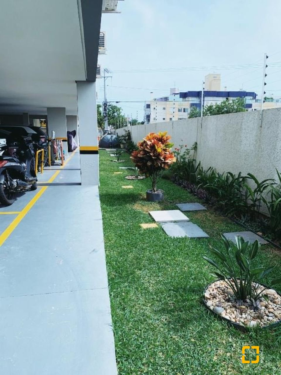 Apartamento com 81m², 2 quartos, 1 garagem, no bairro Ingleses em Florianópolis