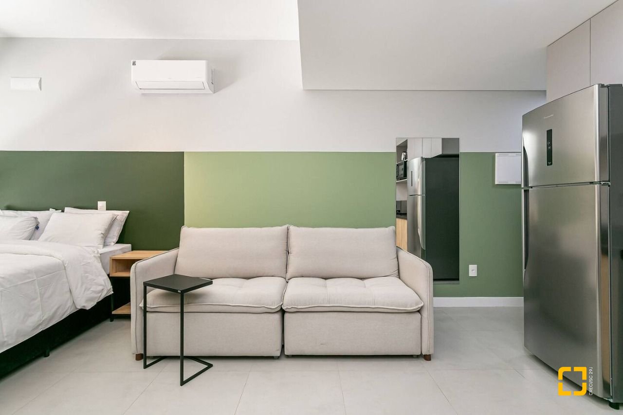 Apartamento com 33m², 1 quarto, 2 garagens, no bairro Canasvieiras em Florianópolis