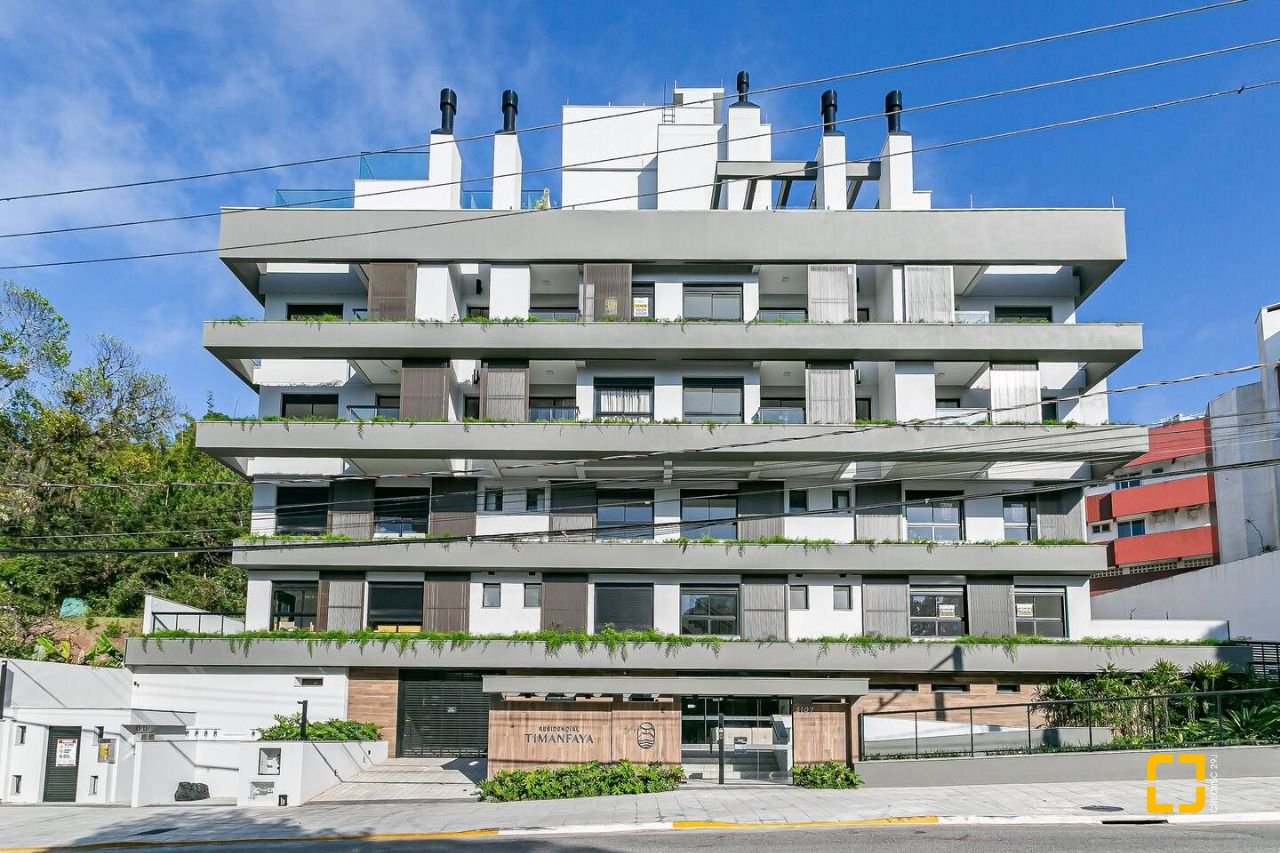 Apartamento com 33m², 1 quarto, 2 garagens, no bairro Canasvieiras em Florianópolis