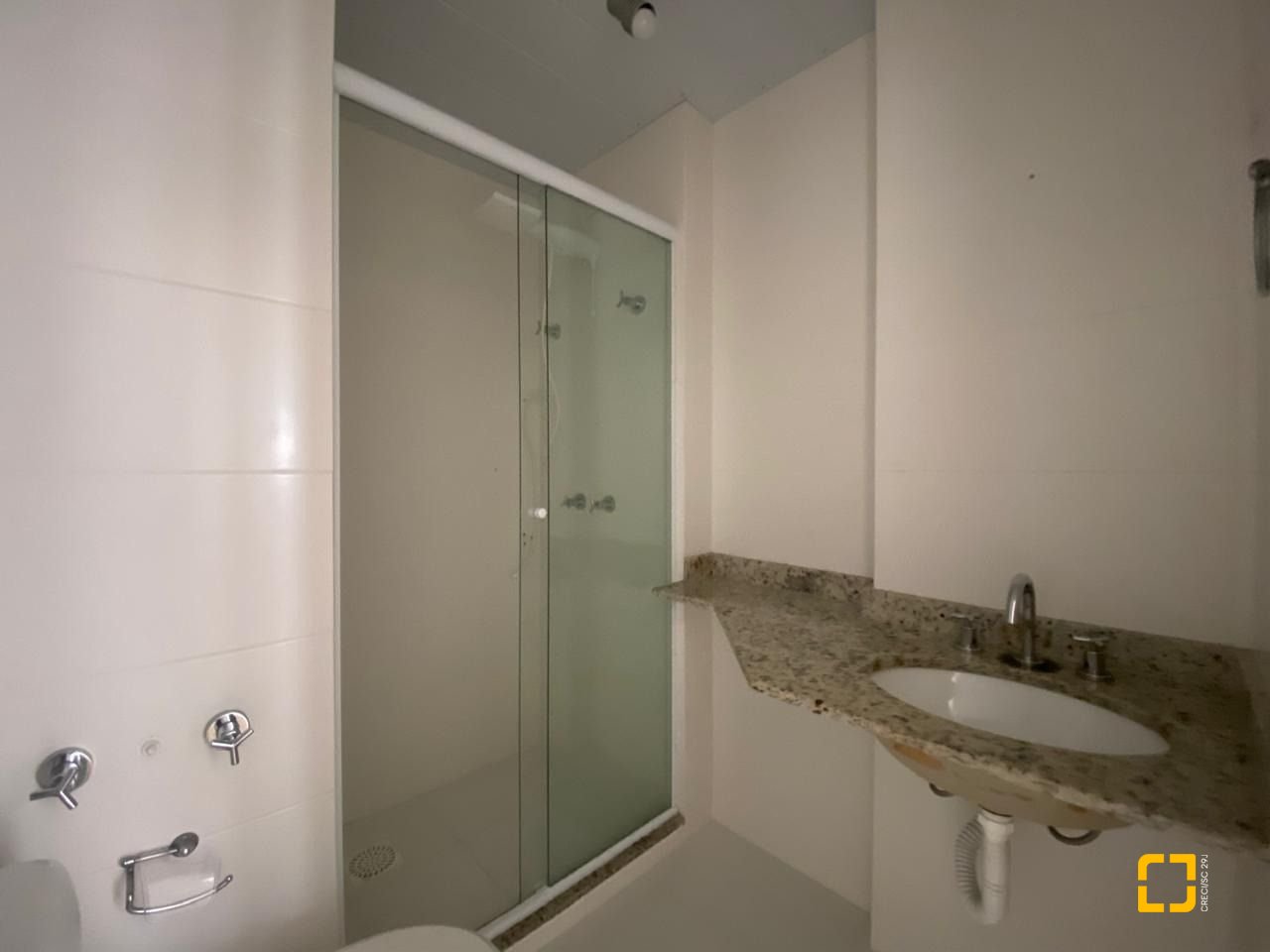 Apartamento com 79m², 3 quartos (sendo 1 suíte), 1 garagem, no bairro Itacorubi em Florianópolis