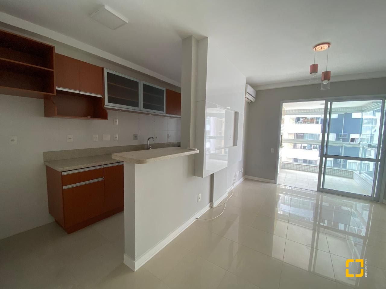 Apartamento com 79m², 3 quartos (sendo 1 suíte), 1 garagem, no bairro Itacorubi em Florianópolis