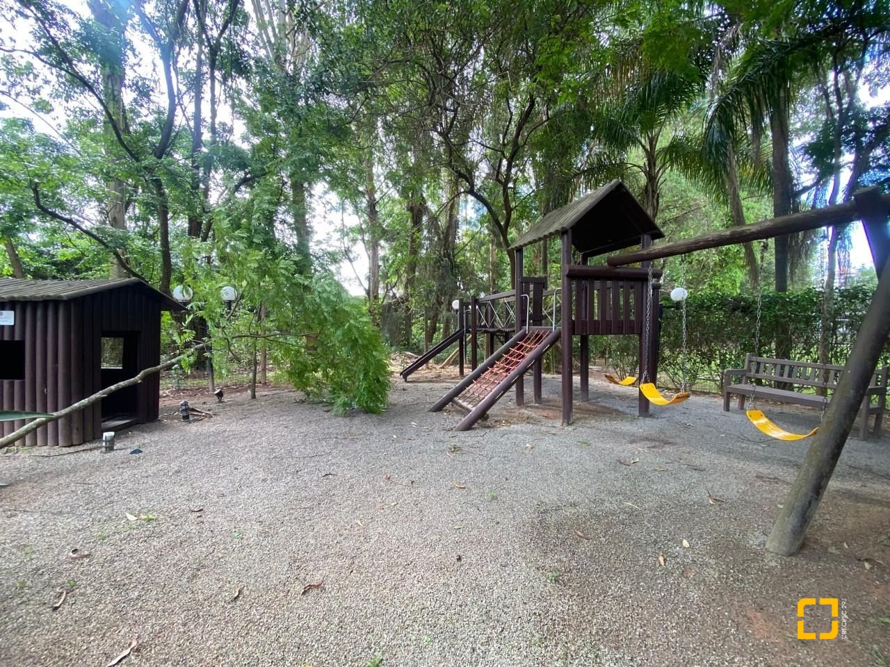 Apartamento com 79m², 3 quartos (sendo 1 suíte), 1 garagem, no bairro Itacorubi em Florianópolis