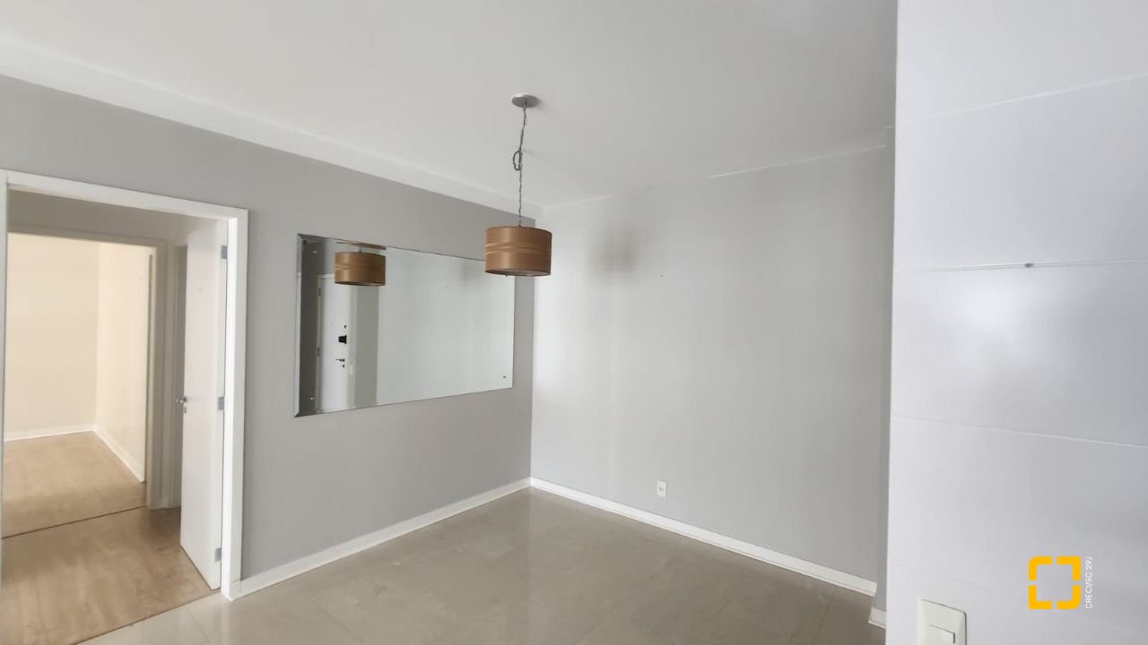 Apartamento com 79m², 3 quartos (sendo 1 suíte), 1 garagem, no bairro Itacorubi em Florianópolis