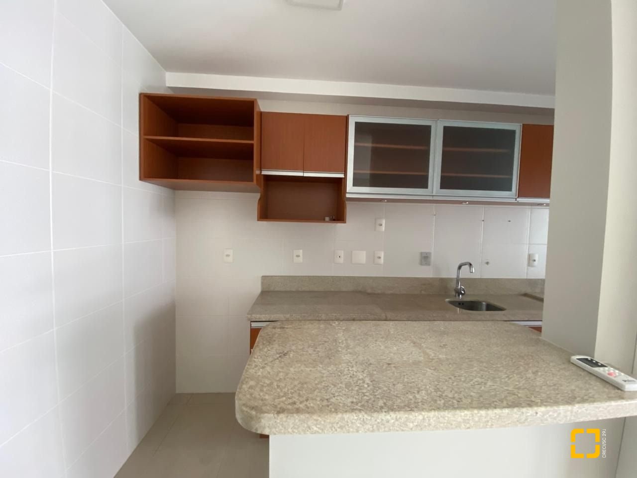 Apartamento com 79m², 3 quartos (sendo 1 suíte), 1 garagem, no bairro Itacorubi em Florianópolis