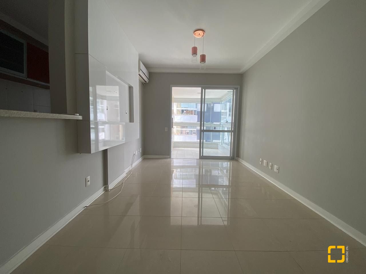 Apartamento com 79m², 3 quartos (sendo 1 suíte), 1 garagem, no bairro Itacorubi em Florianópolis