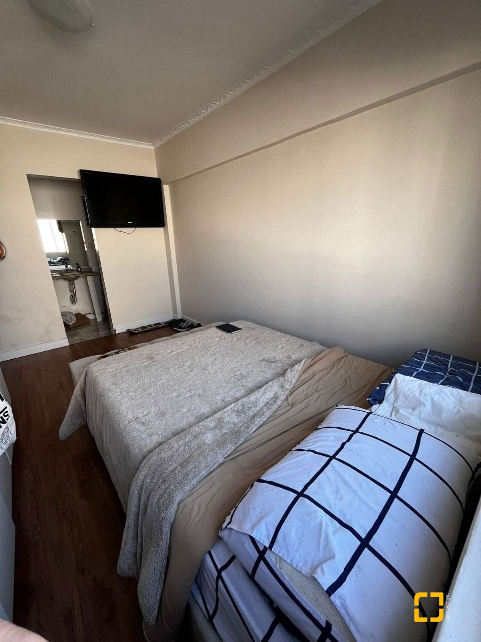 Apartamento com 108m², 3 quartos (sendo 2 suítes), 1 garagem, no bairro Ponta de Baixo em São José