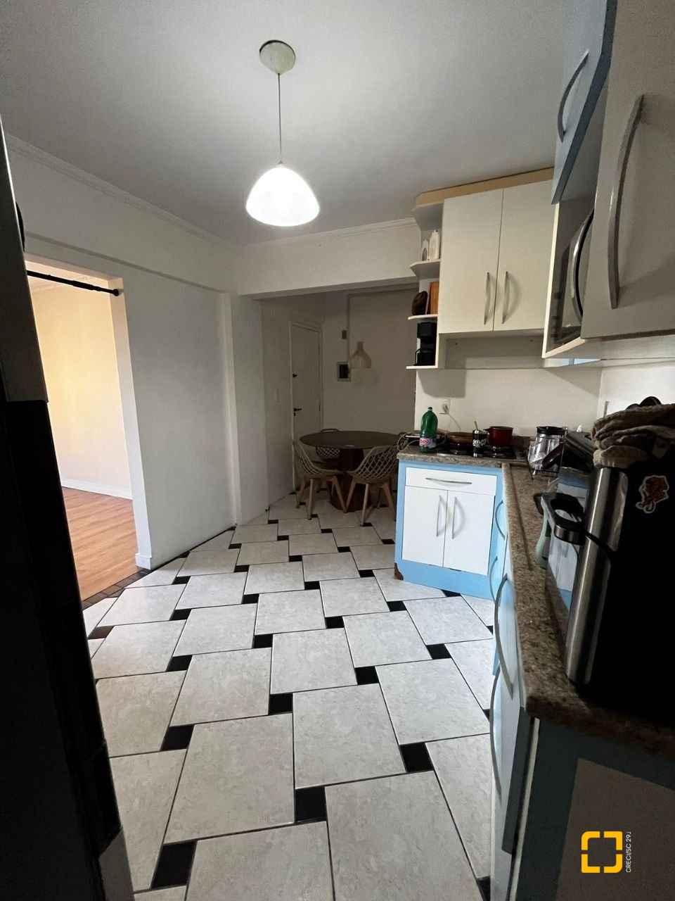 Apartamento com 108m², 3 quartos (sendo 2 suítes), 1 garagem, no bairro Ponta de Baixo em São José