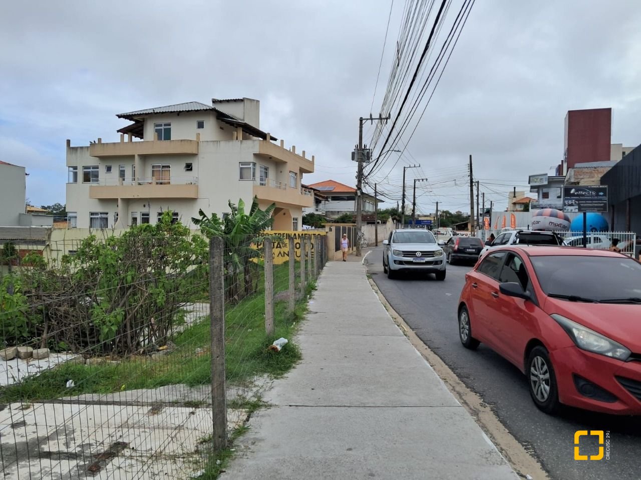 Prédio com 662m², 5 garagens, no bairro Ingleses em Florianópolis