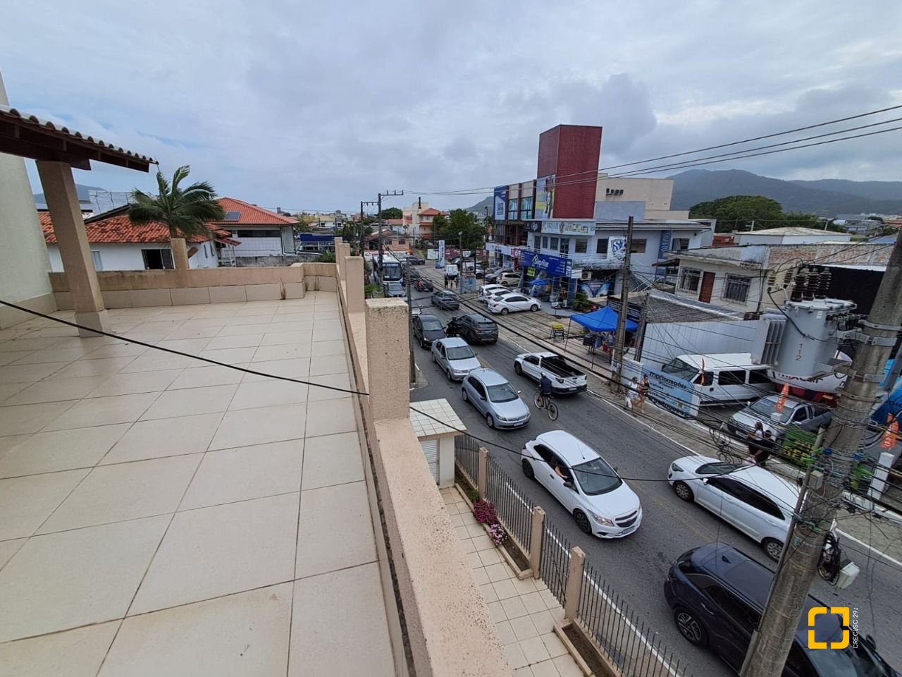 Prédio com 662m², 5 garagens, no bairro Ingleses em Florianópolis