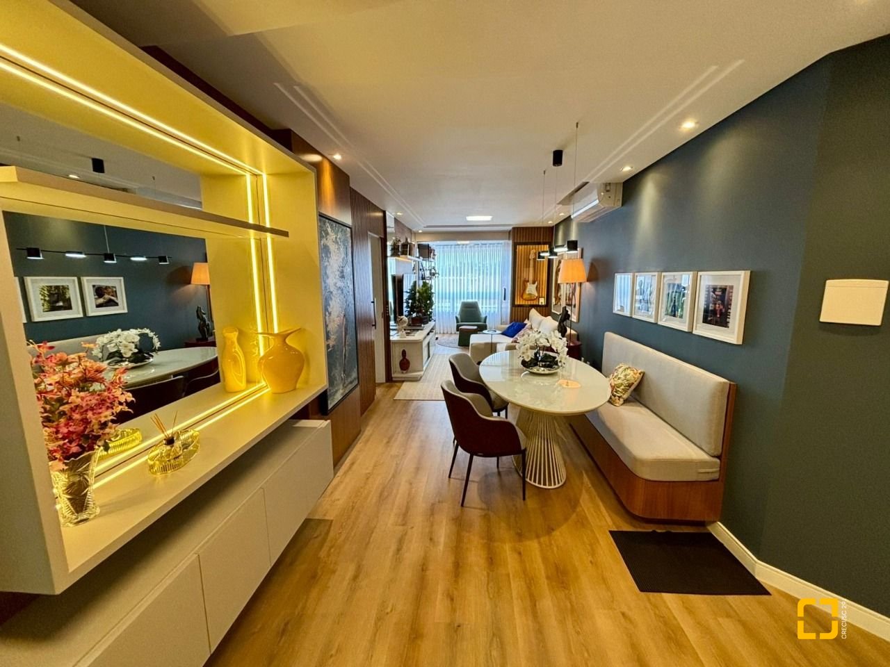 Apartamento com 72m², 3 quartos (sendo 1 suíte), 1 garagem, no bairro Bom Abrigo em Florianópolis