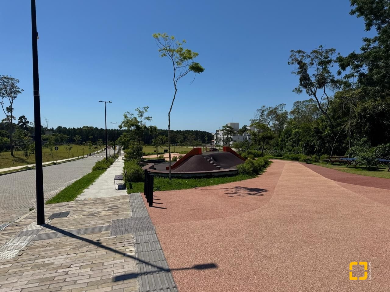 Terreno com 377m², no bairro Campeche em Florianópolis