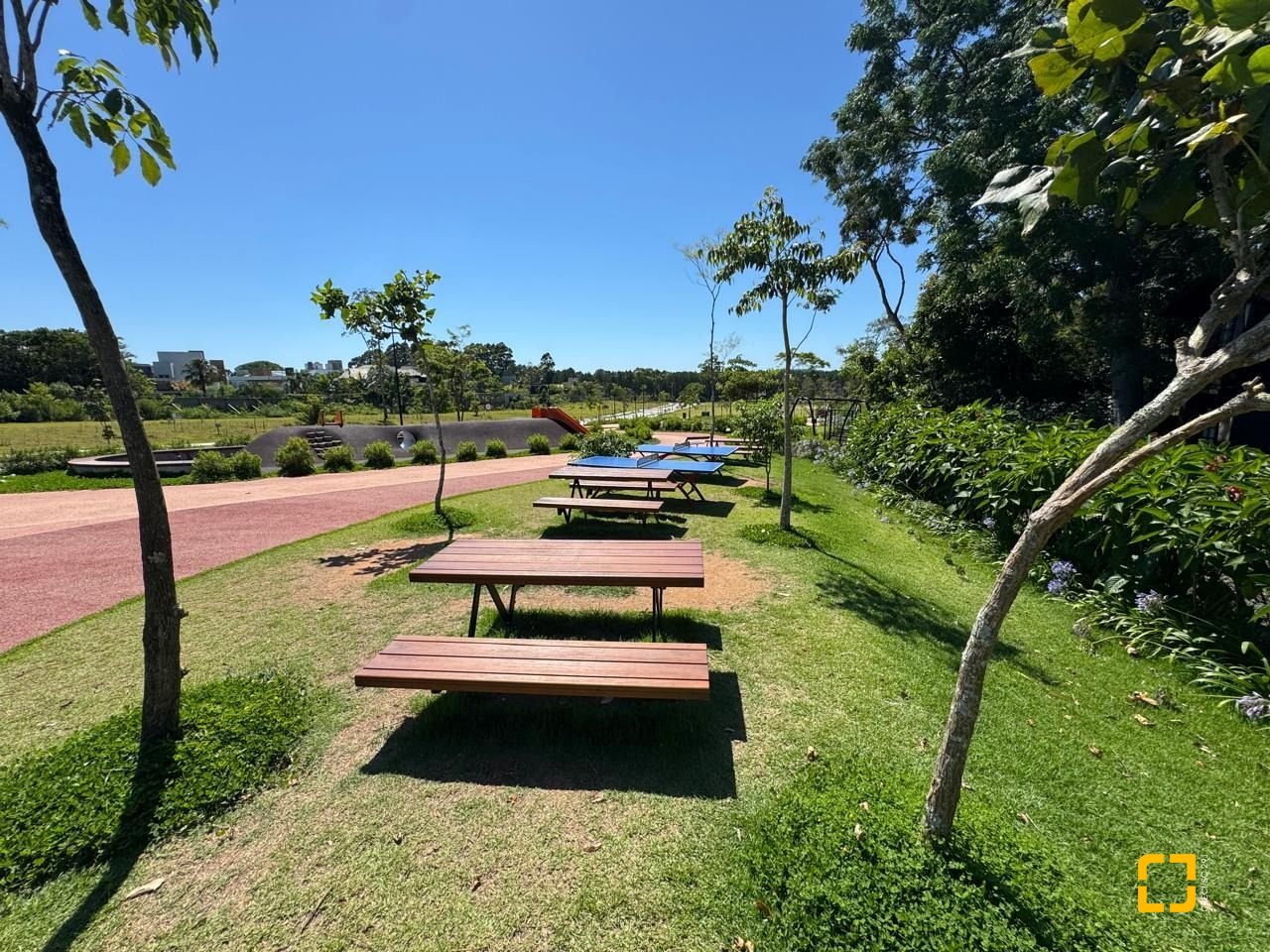 Terreno com 372m², no bairro Campeche em Florianópolis
