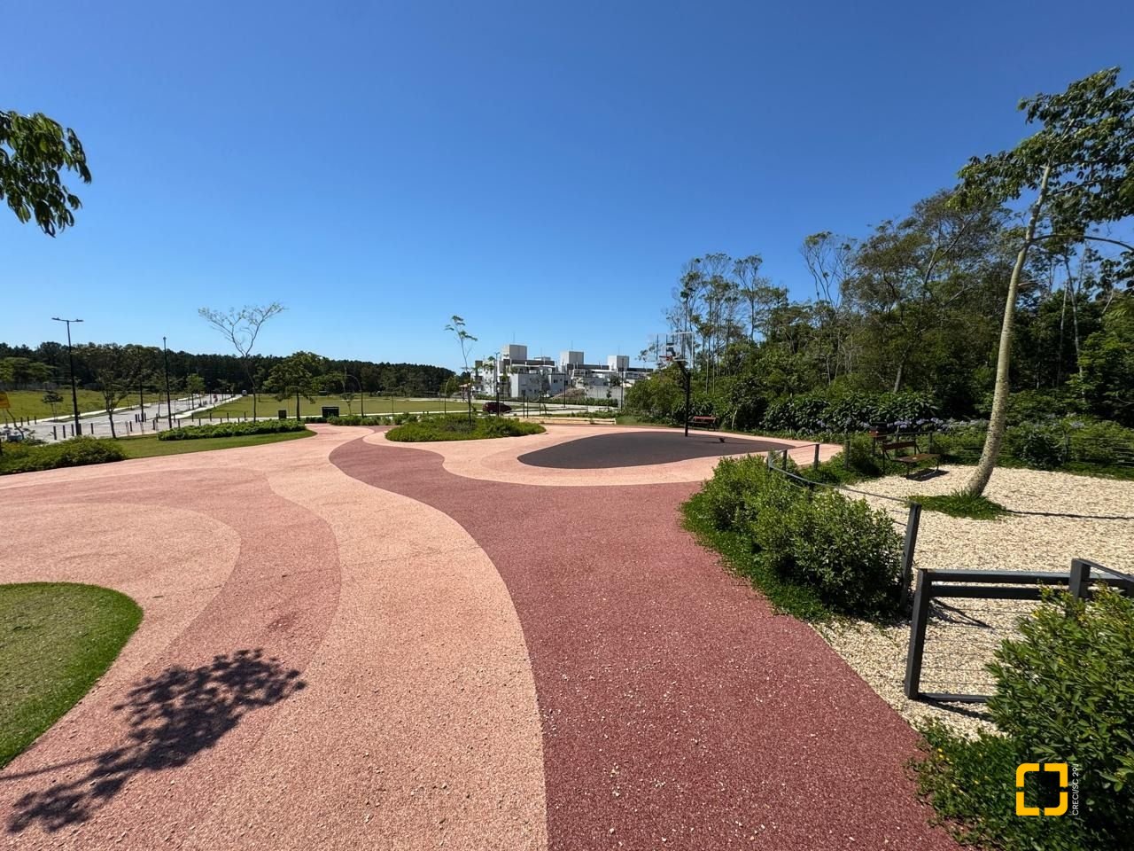 Terreno com 372m², no bairro Campeche em Florianópolis
