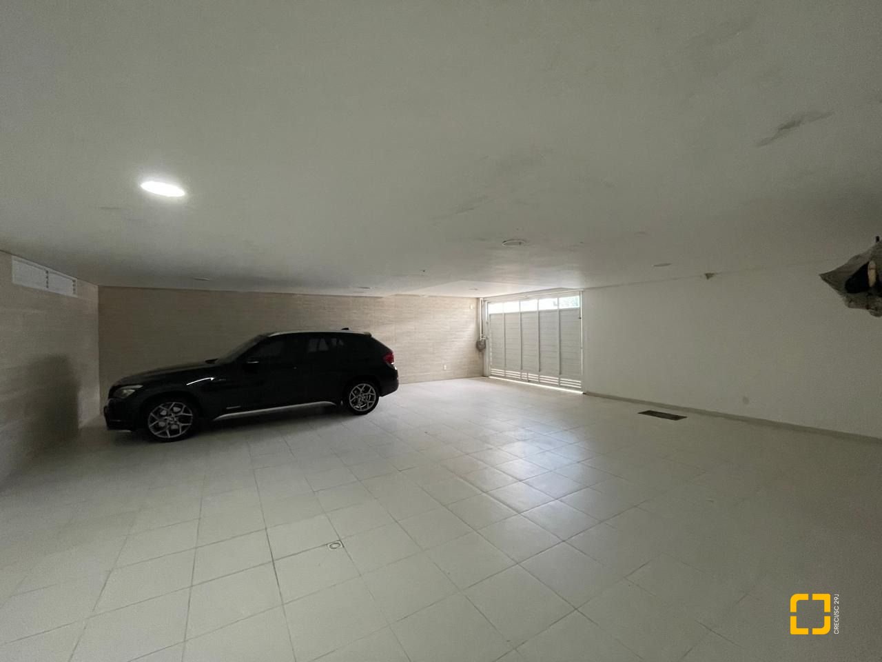Casa com 416m², 10 quartos (sendo 5 suítes), 6 garagens, no bairro Jurerê Internacional em Florianópolis