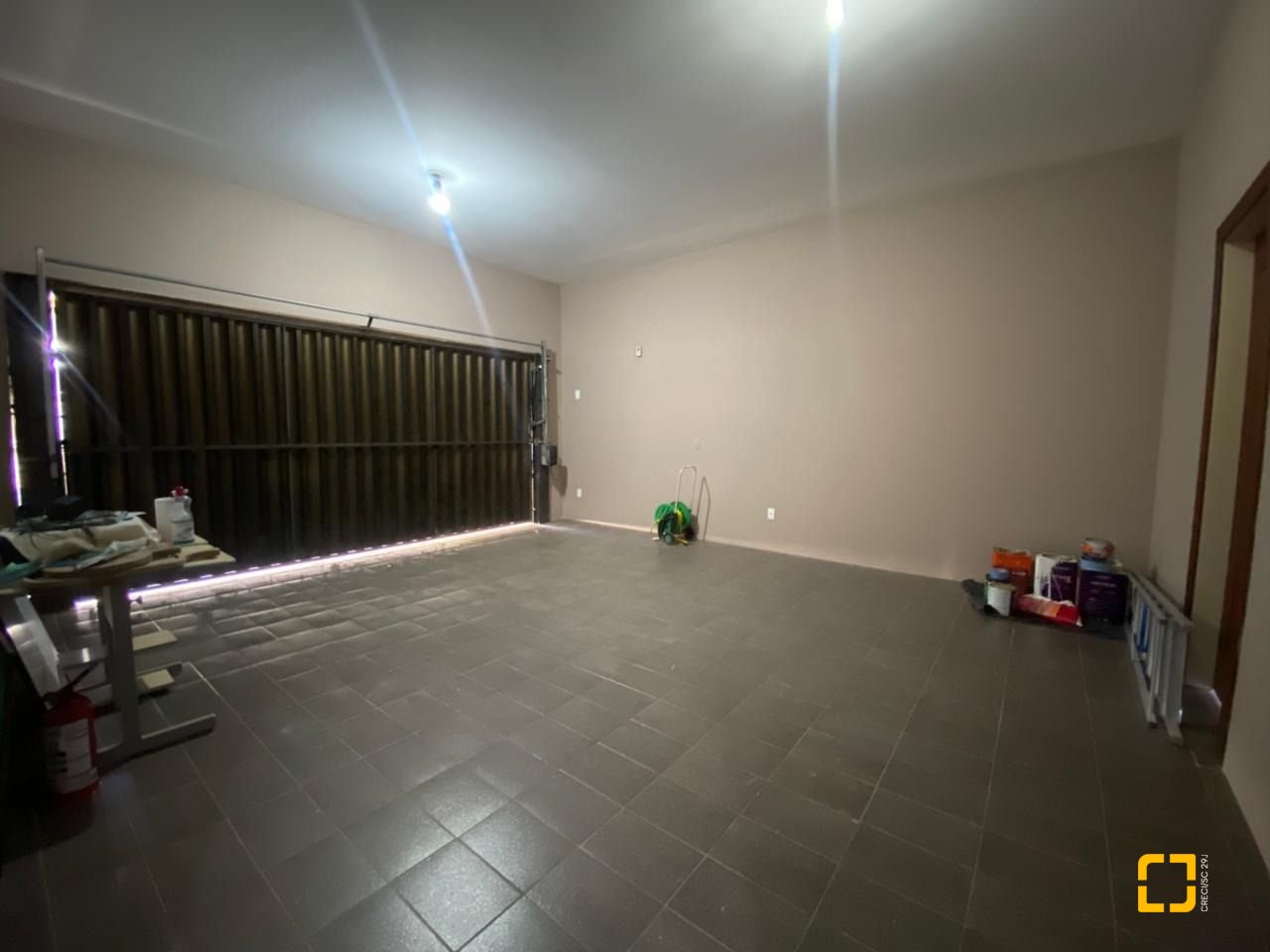 Casa com 304m², 6 quartos (sendo 2 suítes), 2 garagens, no bairro João Paulo em Florianópolis