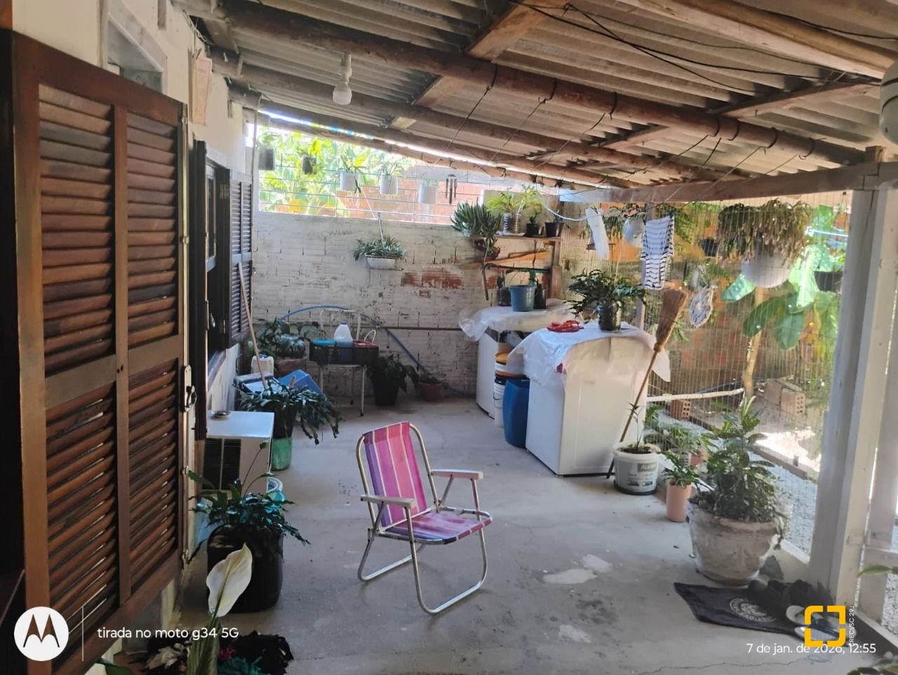 Casa com 182m², 3 quartos, 2 garagens, no bairro Vargem Grande em Florianópolis