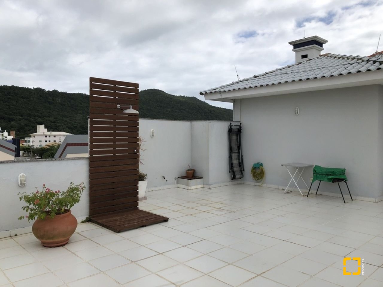 Cobertura com 139m², 2 quartos (sendo 1 suíte), 1 garagem, no bairro Ingleses do Rio Vermelho em Florianópolis