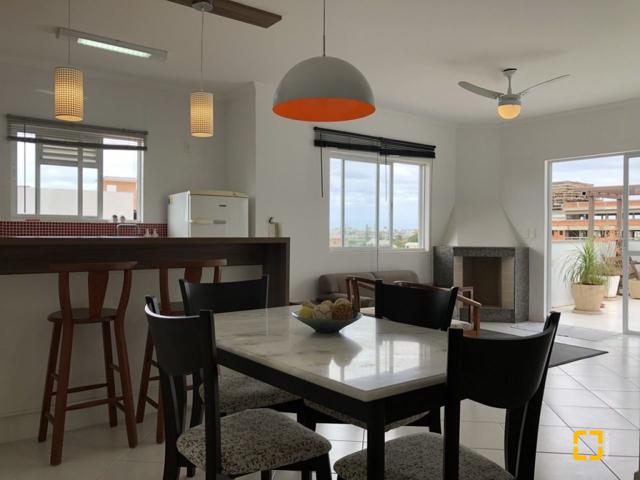 Cobertura com 139m², 2 quartos (sendo 1 suíte), 1 garagem, no bairro Ingleses do Rio Vermelho em Florianópolis