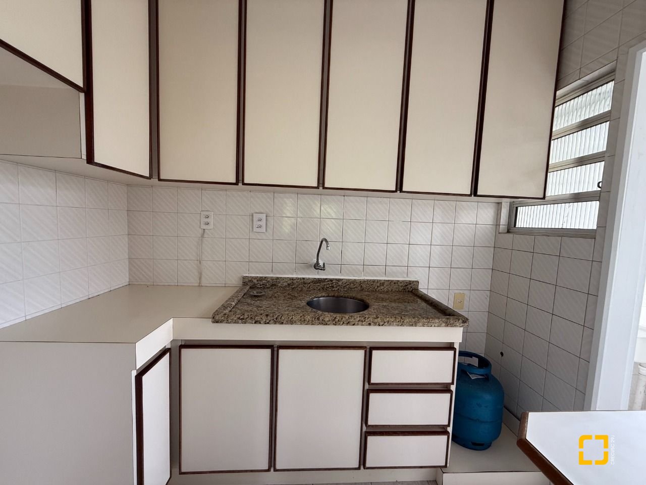 Apartamento com 59m², 3 quartos, 1 garagem, no bairro Itacorubi em Florianópolis