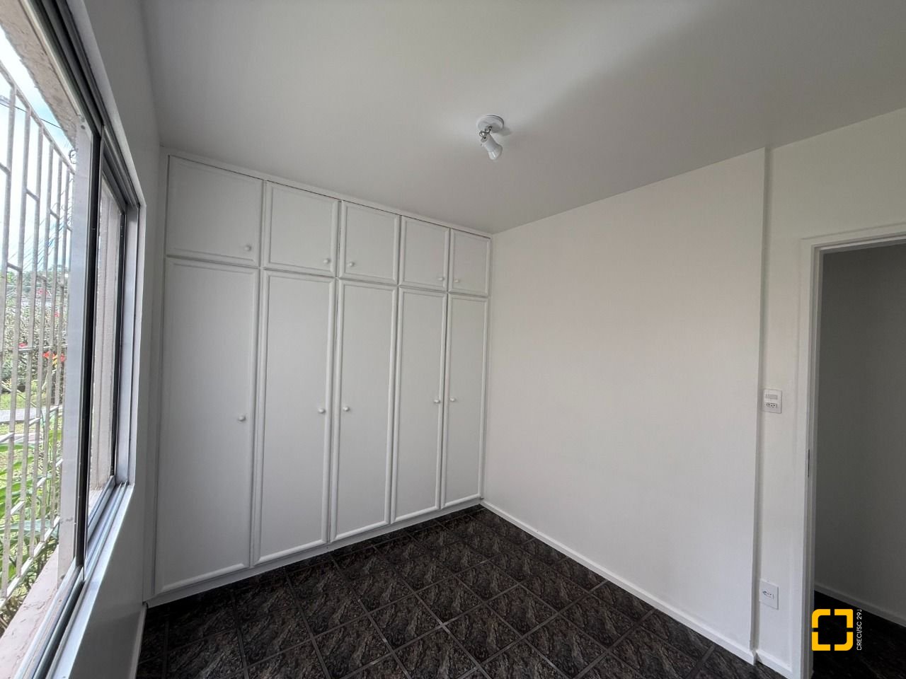 Apartamento com 59m², 3 quartos, 1 garagem, no bairro Itacorubi em Florianópolis