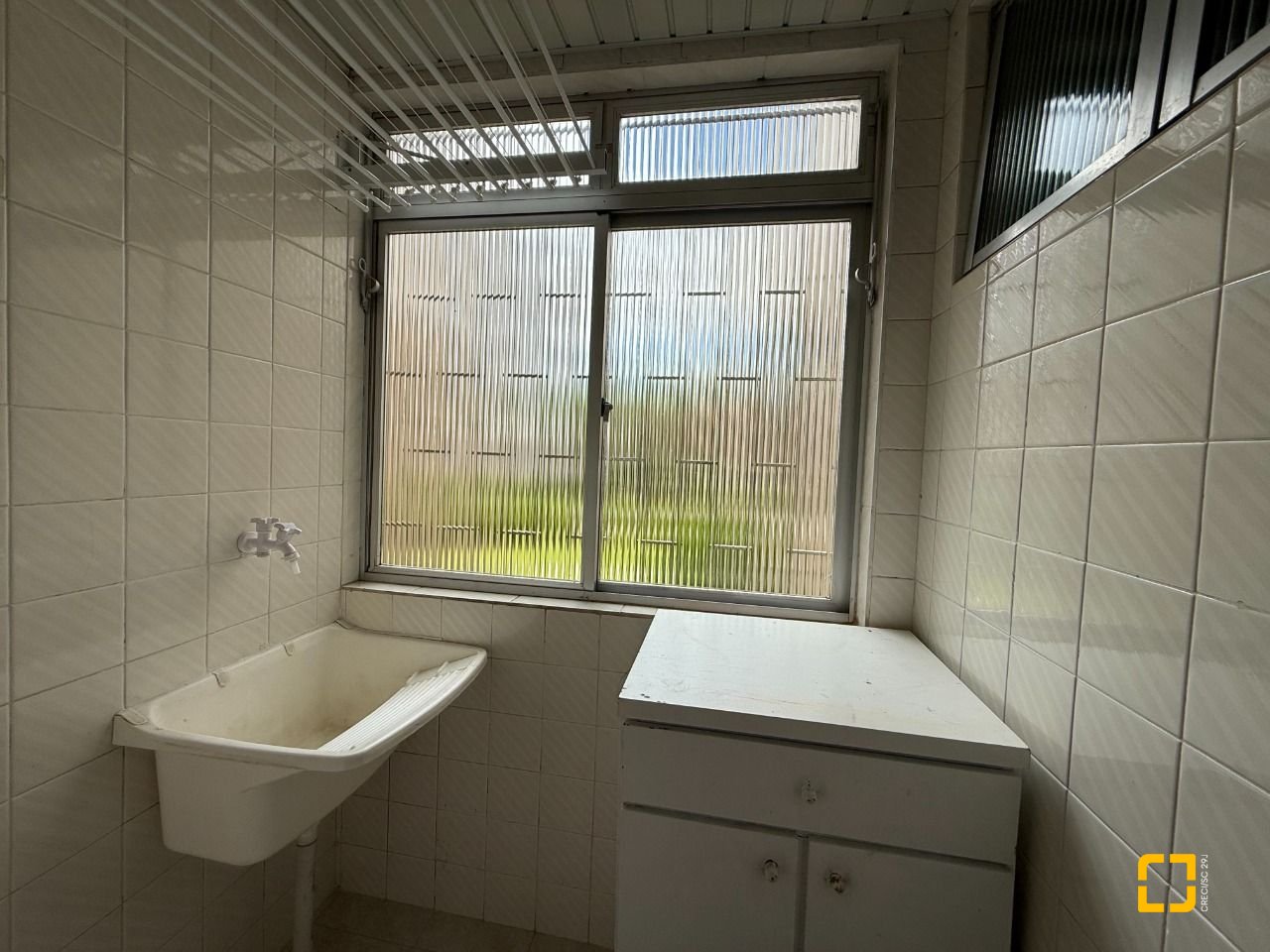 Apartamento com 59m², 3 quartos, 1 garagem, no bairro Itacorubi em Florianópolis
